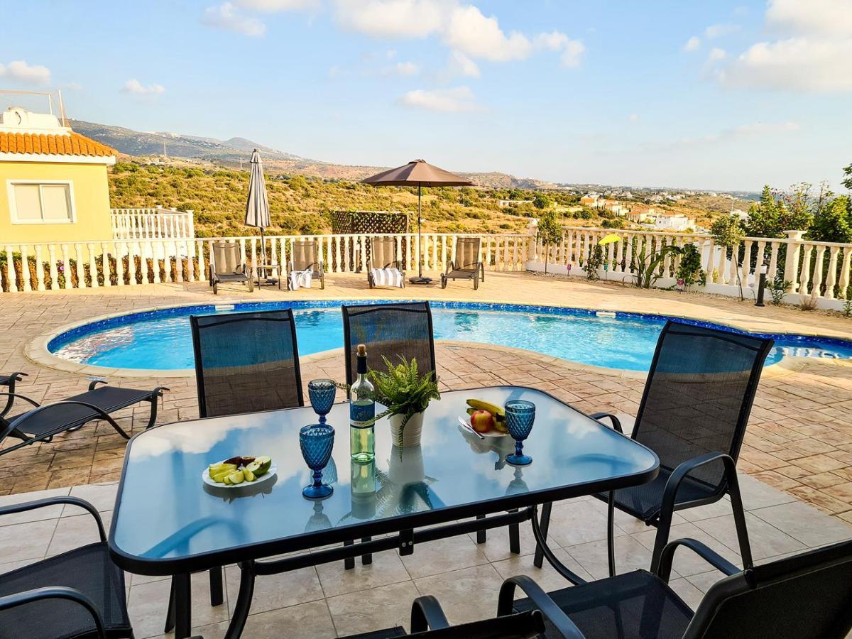 Katya-sofia - Tranquility With Sea View Villa Peyia